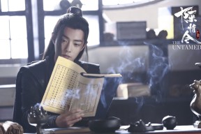 九游游戏中心官网-花样滑冰比赛技术动作更具观赏性，花样滑冰的比赛视频