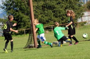 九游娱乐中心-中国足球青少年足球培训体系规范化，全国青少年足球培训