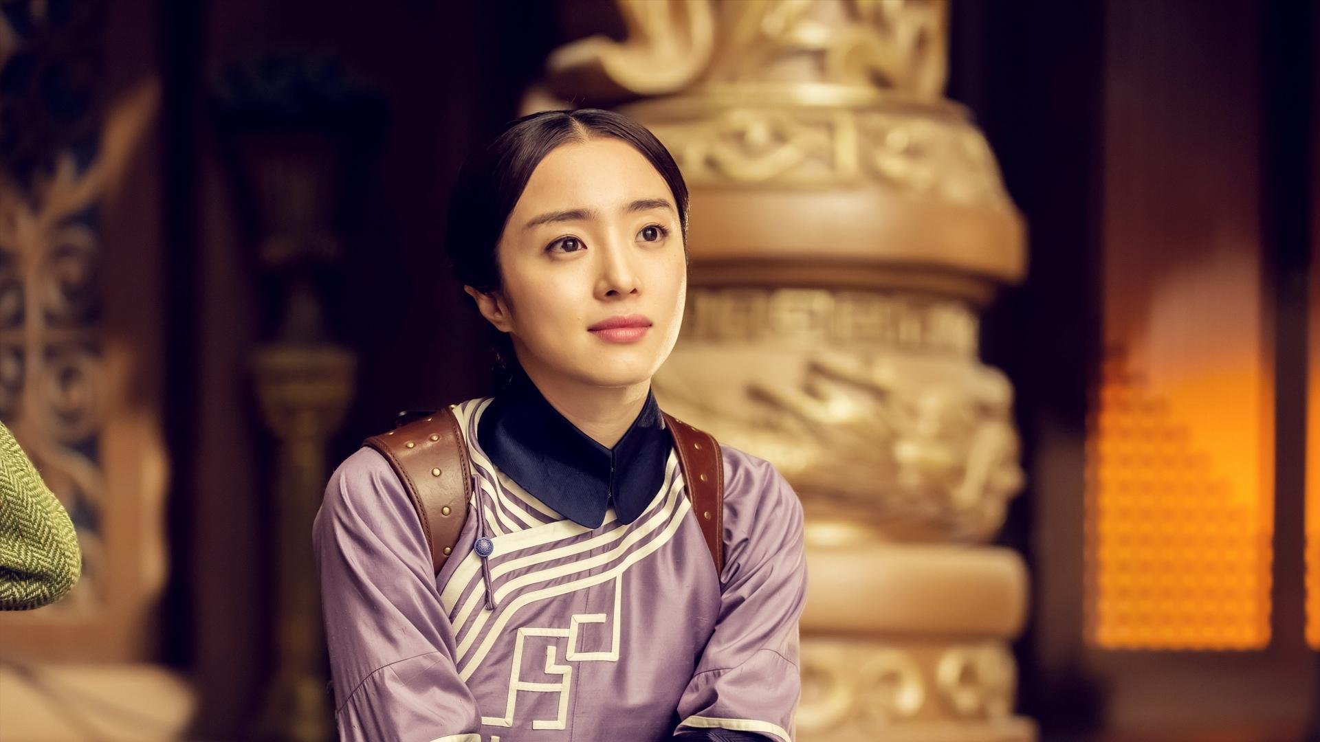 “运动舞蹈:金牛区城北体育馆上演炫目舞步,观众们为舞者们热血沸腾”