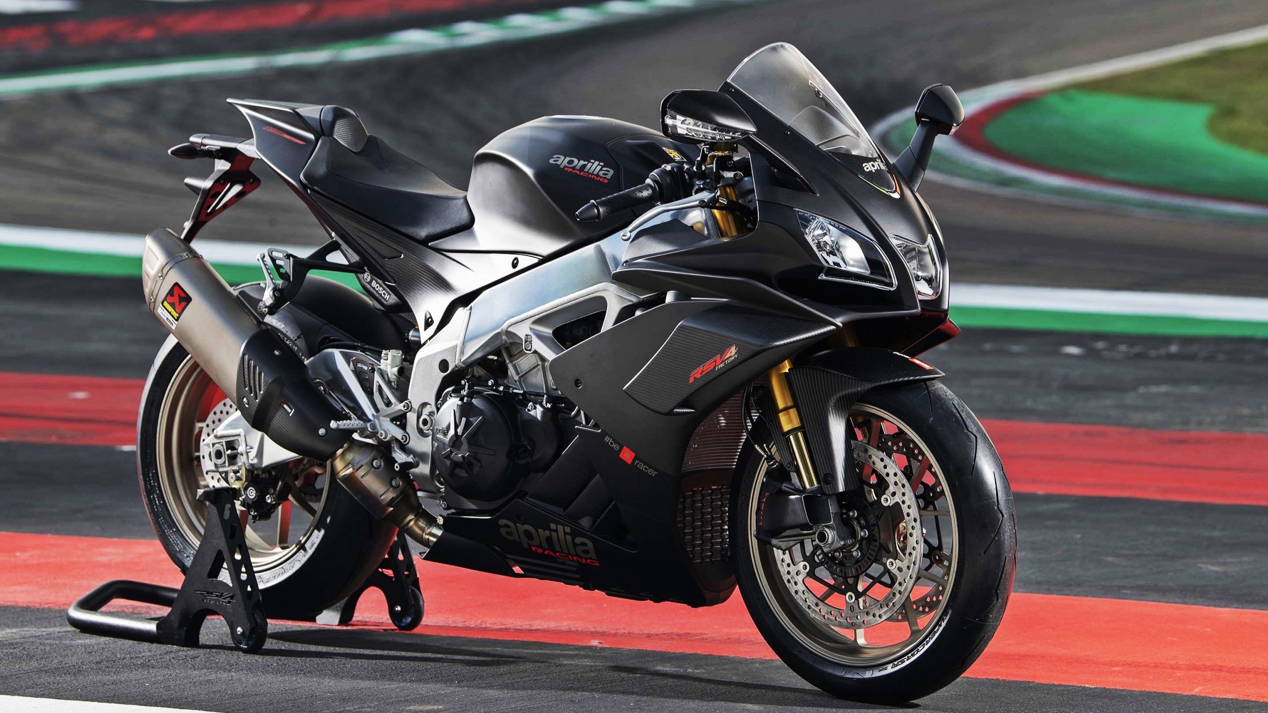 俄罗斯女篮在欧洲女篮锦标赛中斩获佳绩,实力继续巩固