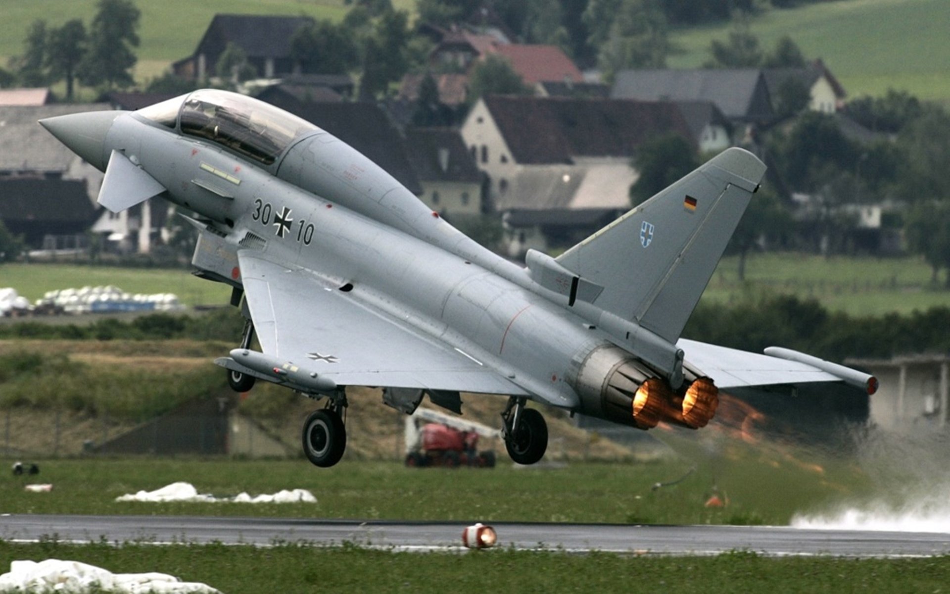 卢卡·乌兰多决赛节奏稳健,卢兰比赛视频