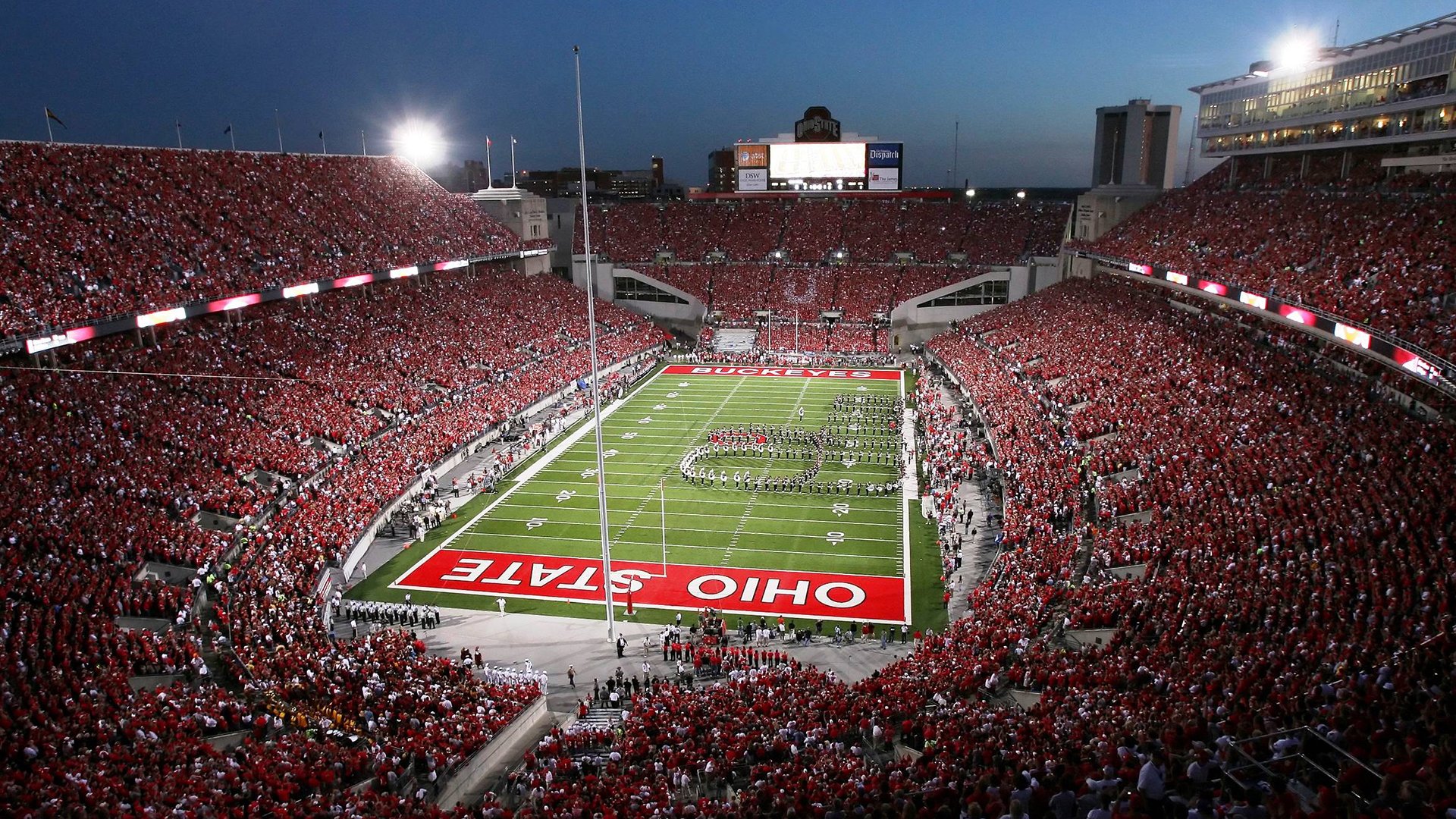 世界消防运动会 水带接力与登云梯项目观赏性极高 现场掌声不断